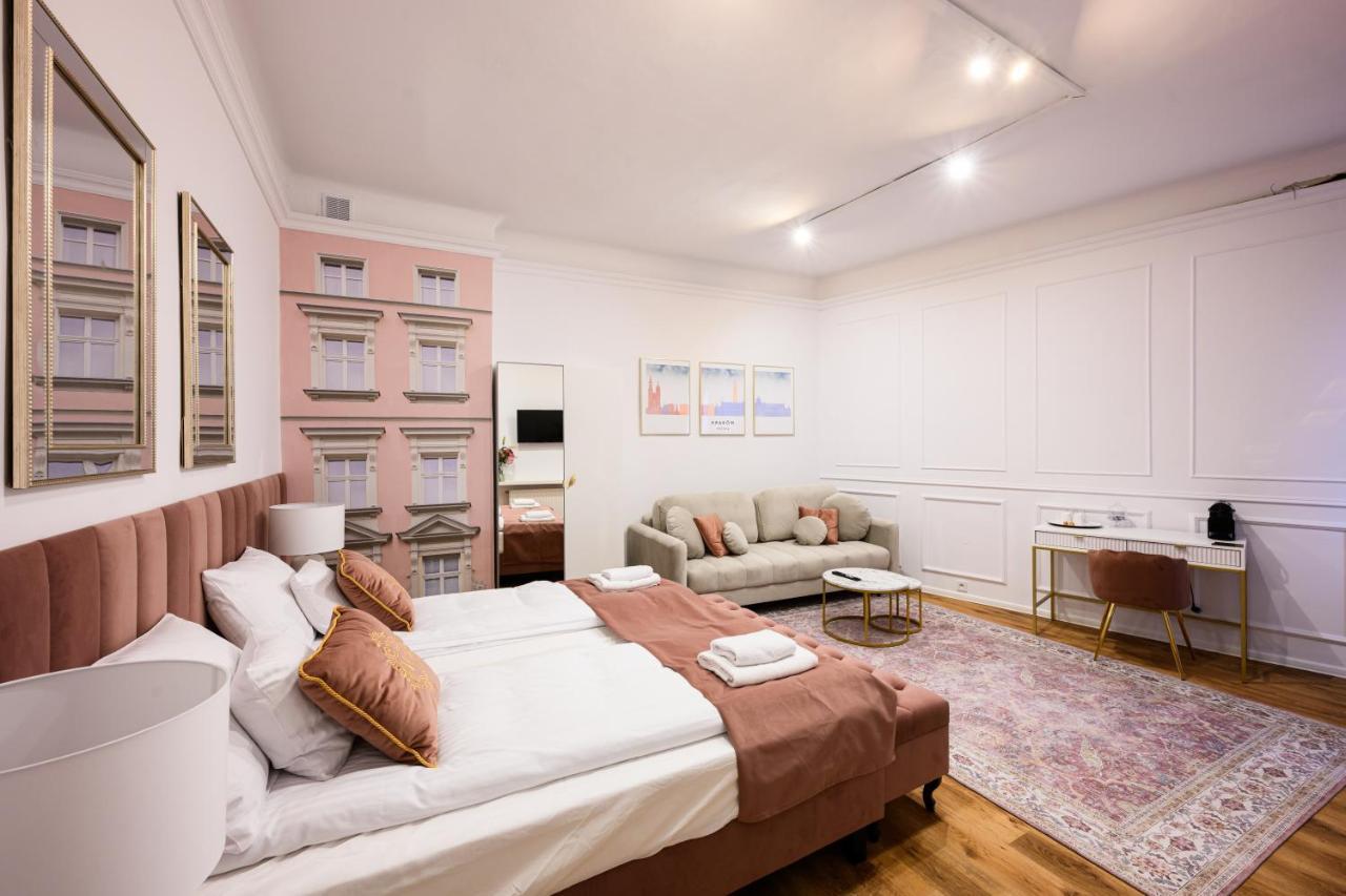 Wislna Main Square Apartments คราคูฟ ภายนอก รูปภาพ